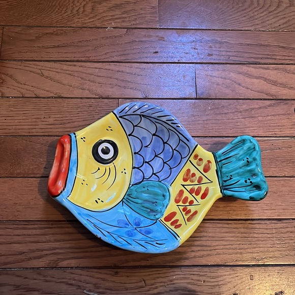 Vintage Vietri Made in Italy Hand Painted Fish Plates/Bowls - Picture 5 of 16